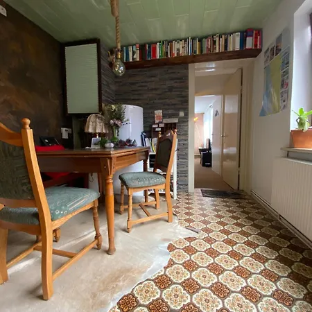Privartzimmer 'Ausfahrt Freihalten' Husum  Exterior photo