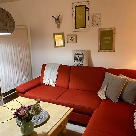 Privartzimmer 'Ausfahrt Freihalten' Husum  Exterior photo