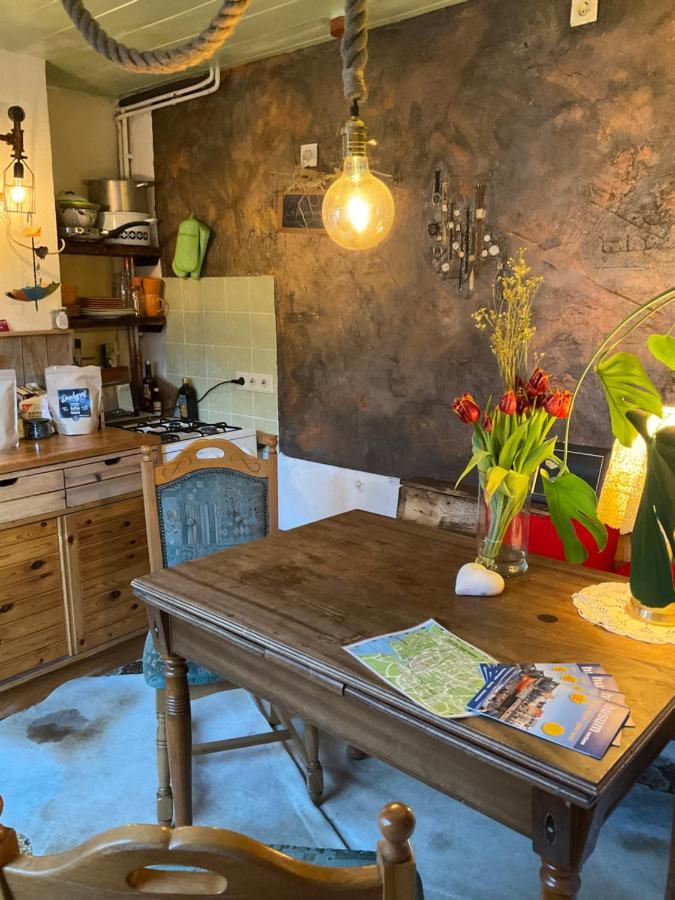 Privartzimmer 'ausfahrt Freihalten'