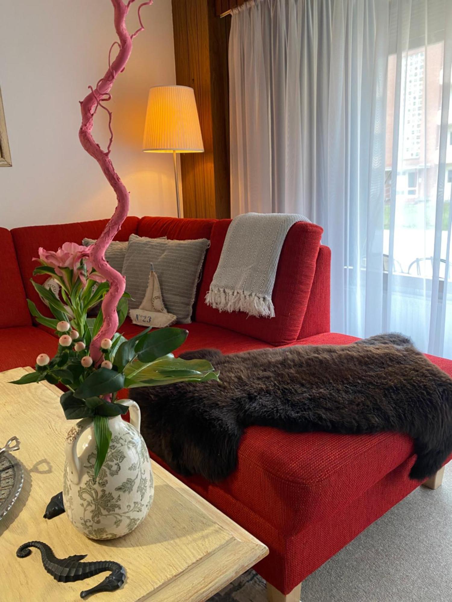 Privartzimmer 'ausfahrt Freihalten' *